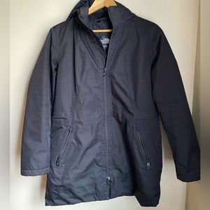 In excellent condition North Face Jacket For Women